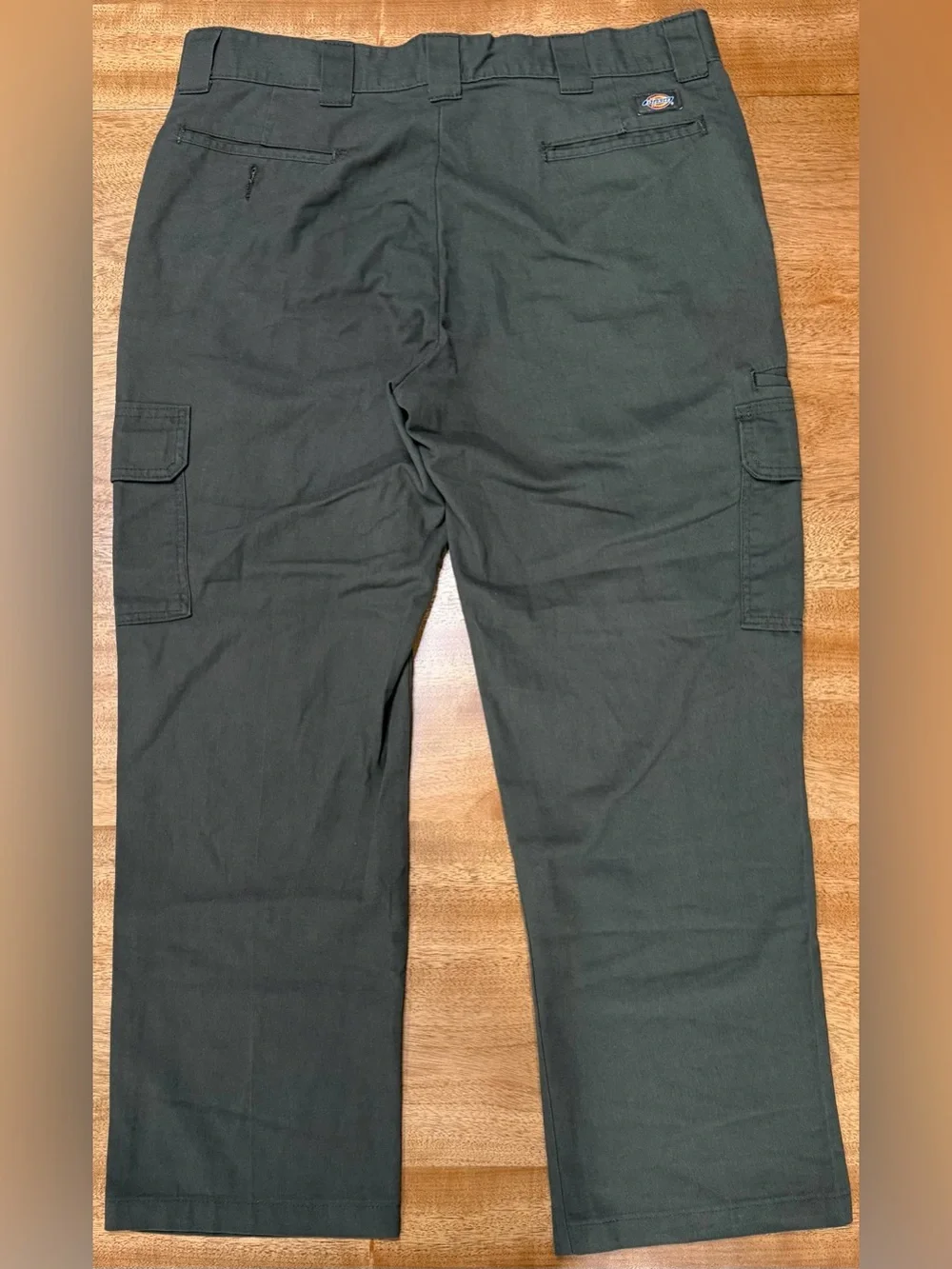 Dickies - FLEX Regular Straight Men’s Cargo Pants | Moss Green | Size 38 x 30